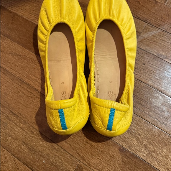 Tieks Mustard Yellow Flats with Teal Sole - Picture 2 of 4